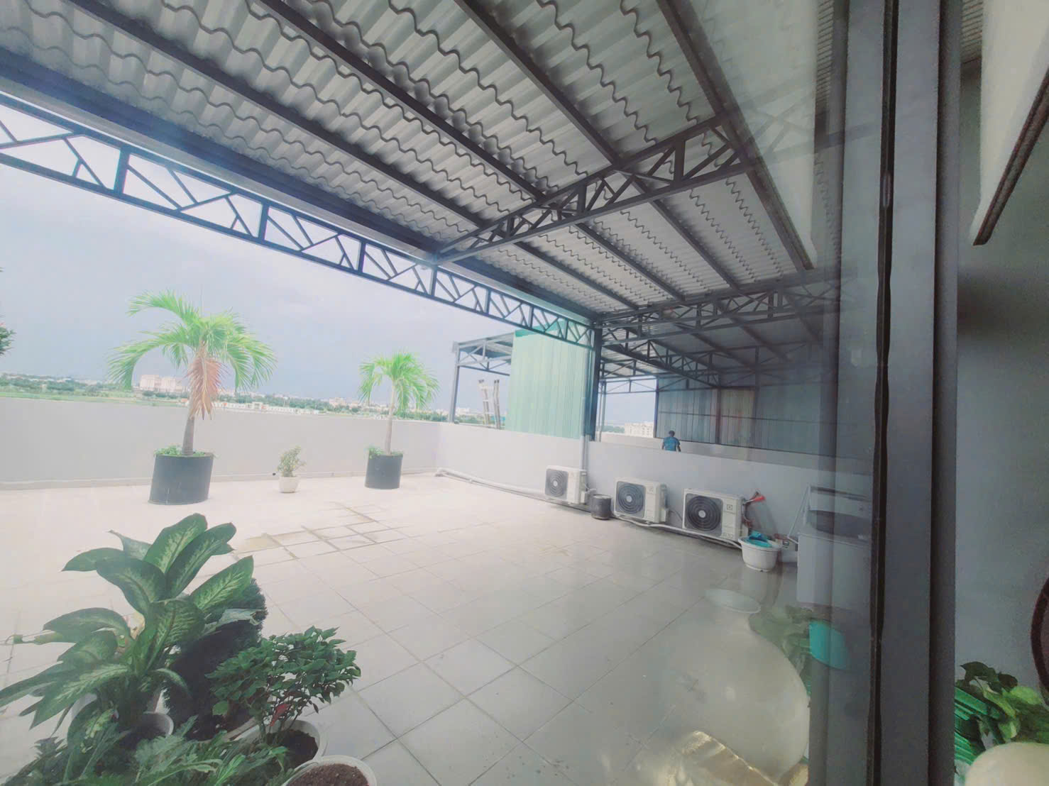 CHO THUÊ NHÀ NGUYÊN CĂN D32 VẠN PHÚC CITY